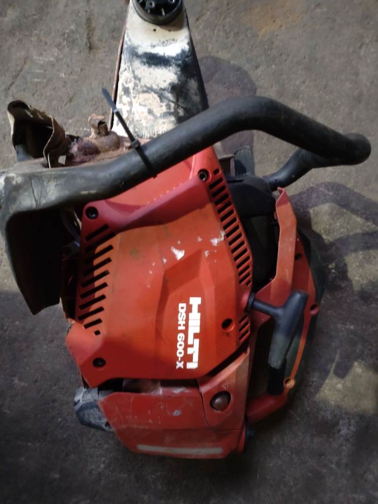 Hilti engine
