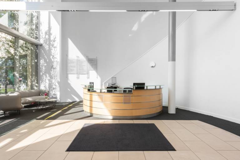 Manchester - M22 5TG \ Professional Business Address for Your Company
