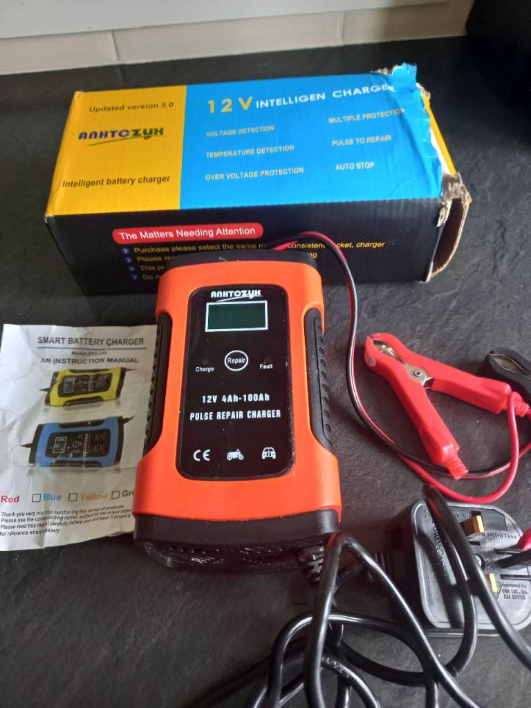 Antozux 12V Intelligent Battery Charger
