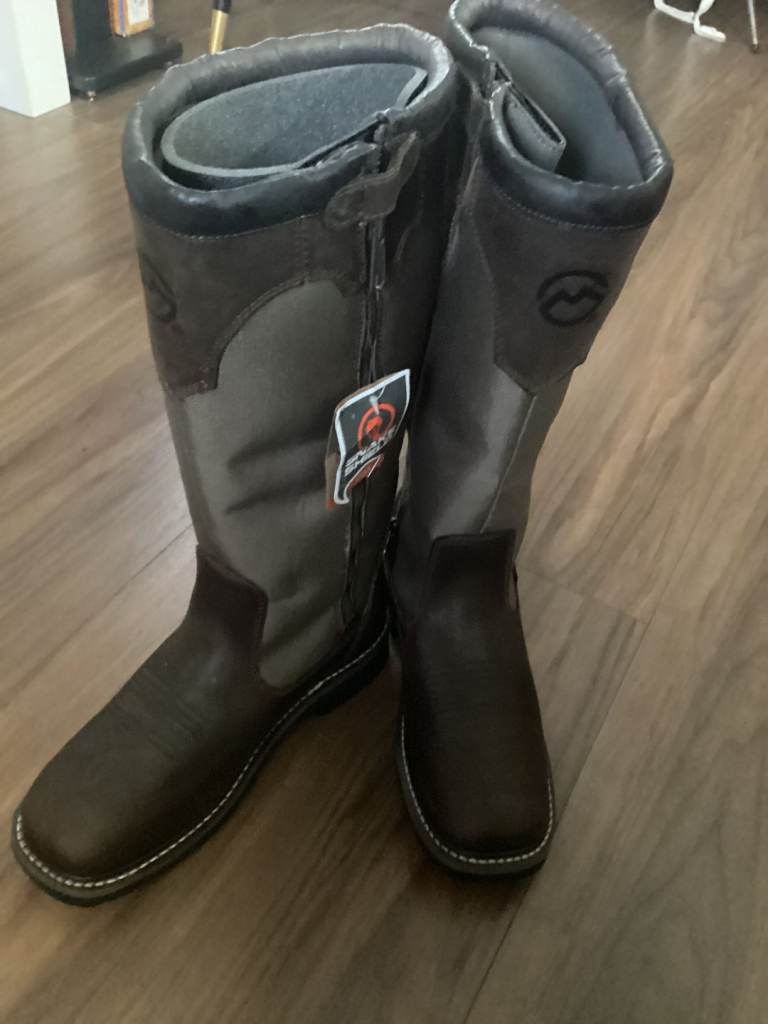 image for Magellan leather boots 