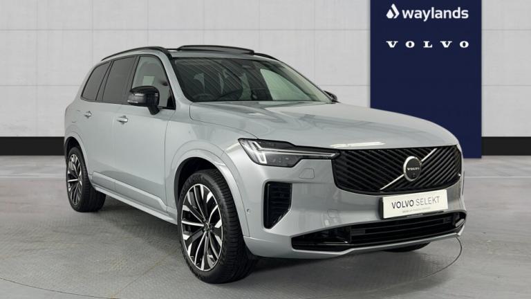 2025 Volvo XC90 B5 Plus, AWD Mild hybrid, Petrol, Dark( Estate Petrol Automatic