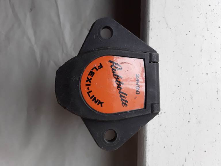 2 Trailor 7 pin light connectors