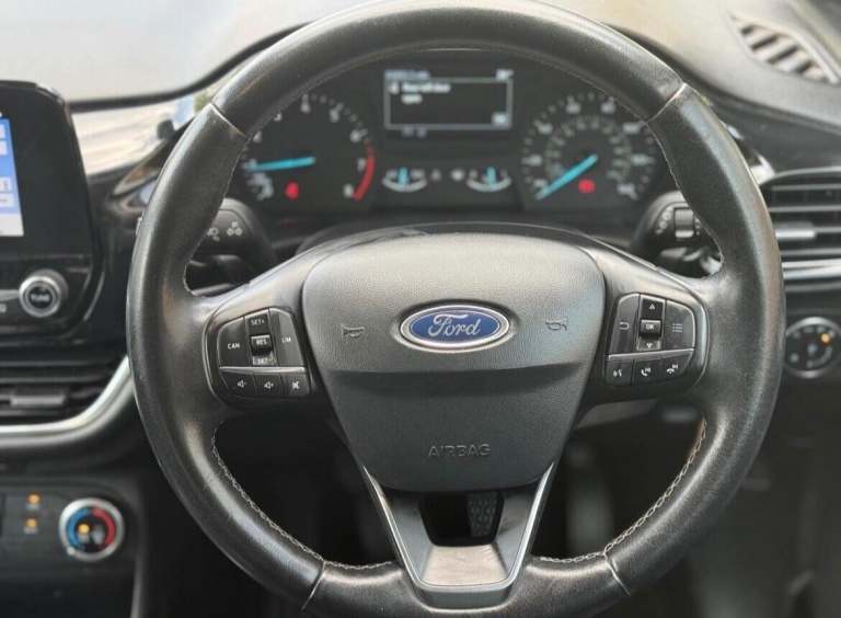 2017 Ford Fiesta 1.1 Zetec 5dr HATCHBACK PETROL Manual