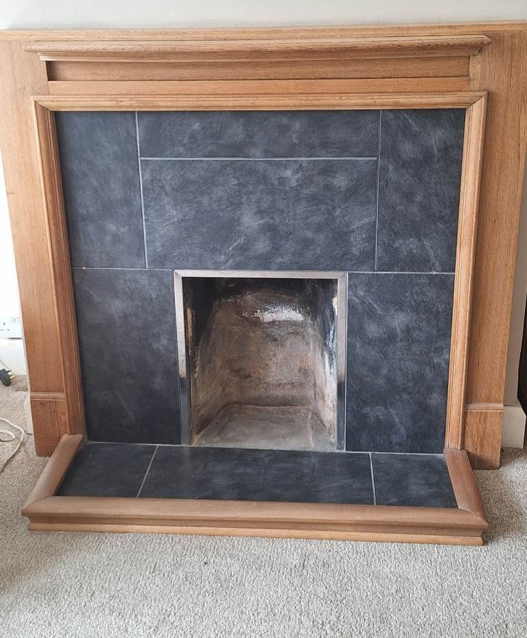 Solid Oak Fire Surround, Very Good Condition, Fender Included 