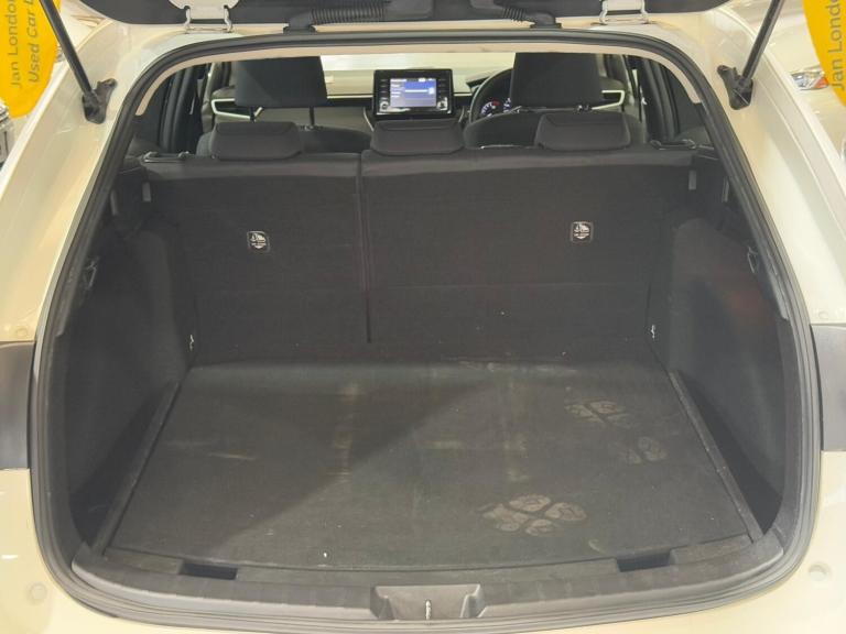 2020 Toyota Prius 1 790 CC TOYOTA COROLLA TOURING Hybrid