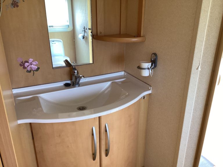 Bailey Senator 2 berth Caravan. 2006