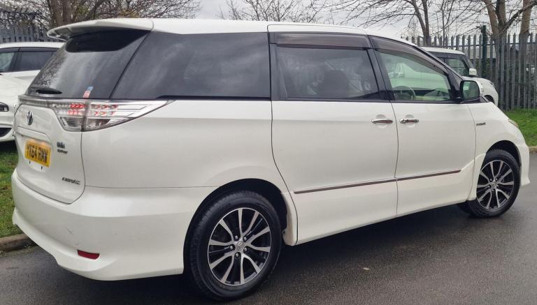 2014 Toyota Estima 2.4 Petrol Hybrid Automatic 7Seat Estate Petrol/Electric Hybrid Automatic