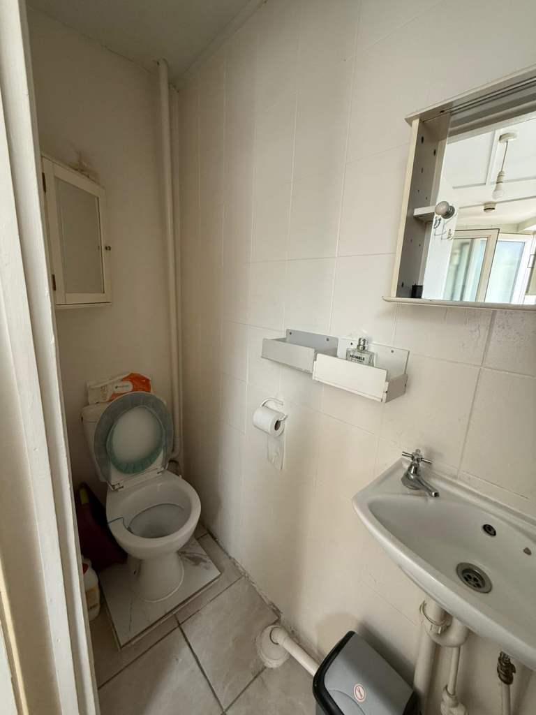 BEAUTIFUL STUDIO FLAT FOR RENT IN ISLEWORTH
