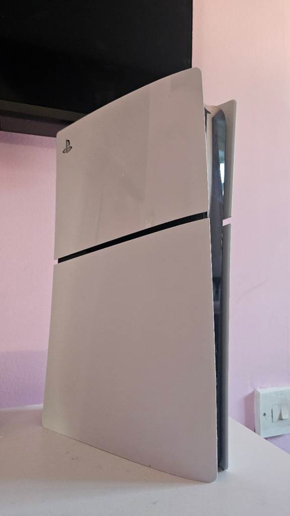 Playstaion 5 slim digital edition 825gb