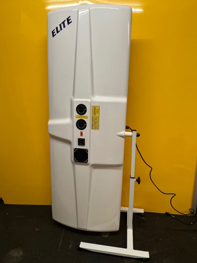 FOR SALE  BRAND NEW 9 tube 125watt Elite Canopy Sunbed. ☀️☀️☀️☀️☀️  