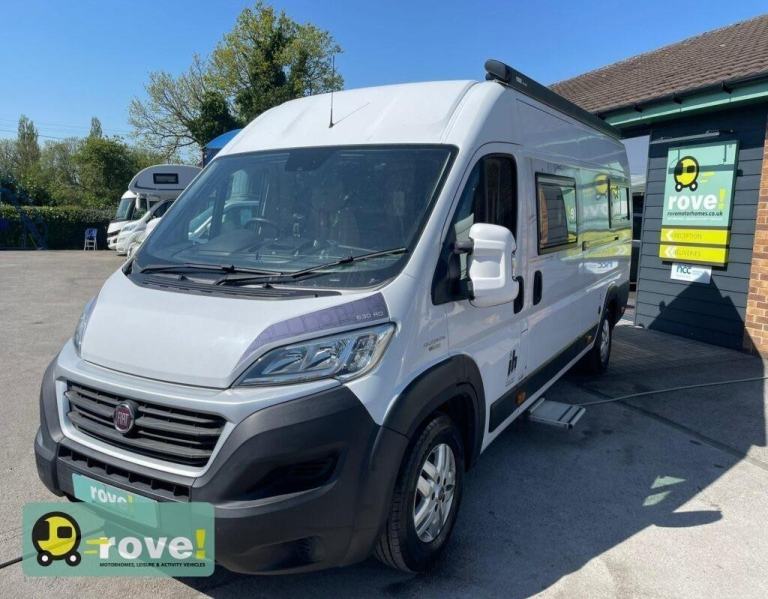 IH Tio 630rd 2 berth 2 belt end lounge campervan