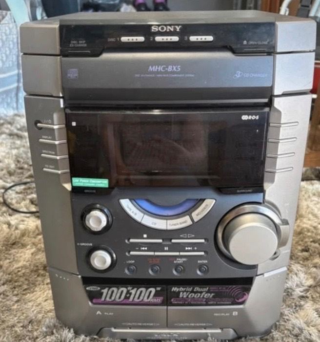 Sony MHC-BX5 Stereo System with CD Player