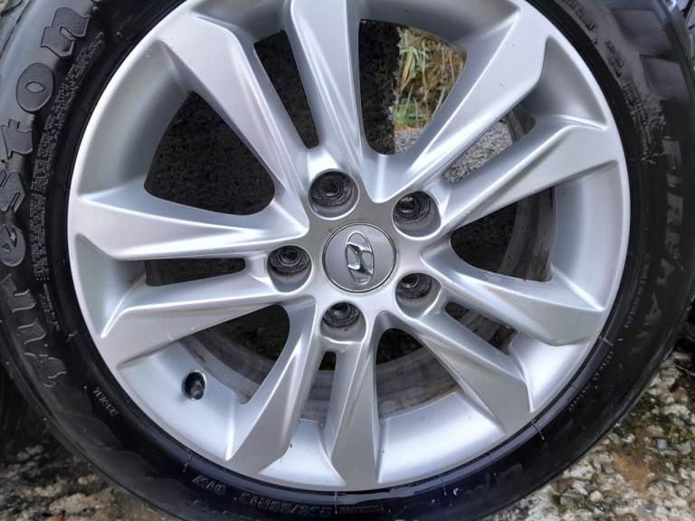 Hyundai i30 alloy wheels 
