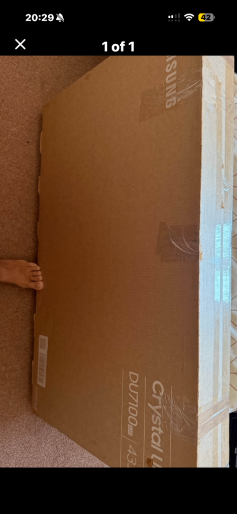 43inch Samsung crystal tv 