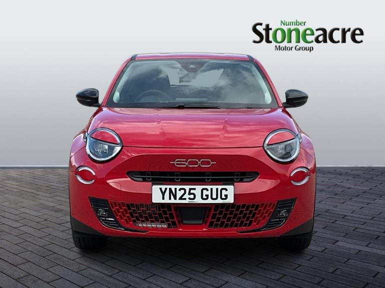2025 Fiat 600 1.2 MHEV SUV 5dr Petrol Hybrid e-DCT Euro 6 (s/s) (100 ps) HATCHBACK Petrol/Electri...