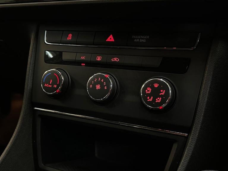 2014 SEAT Leon 1.2 TSI 110 SE 5dr DSG [Technology Pack] HATCHBACK PETROL Automatic