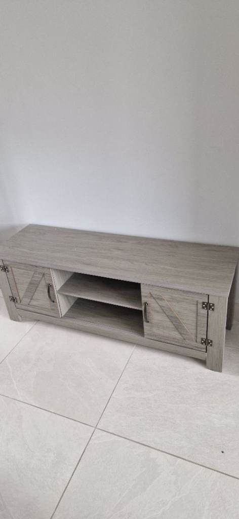 Grey Wood Farmhouse Style TV Stand / Media Unit – Good Condition