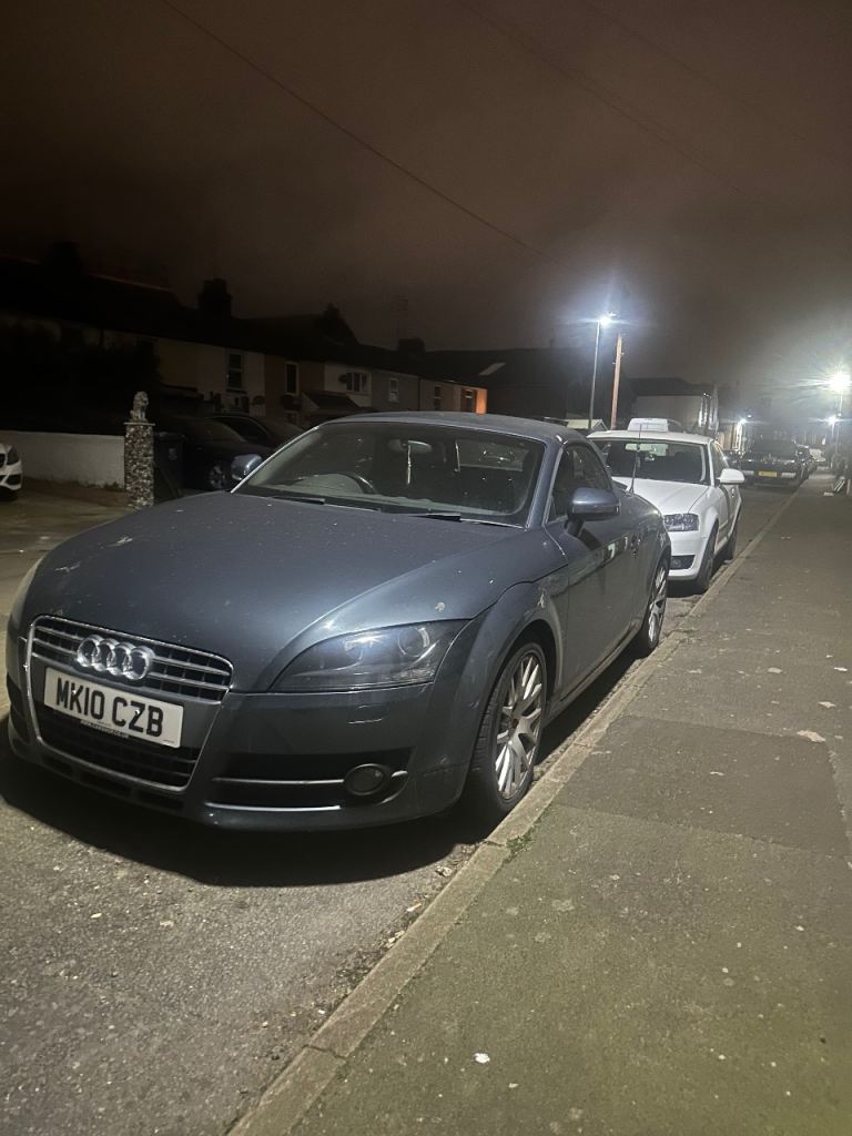 Audi, TT, Convertible, 2010, Manual, 1798 (cc), 2 doors