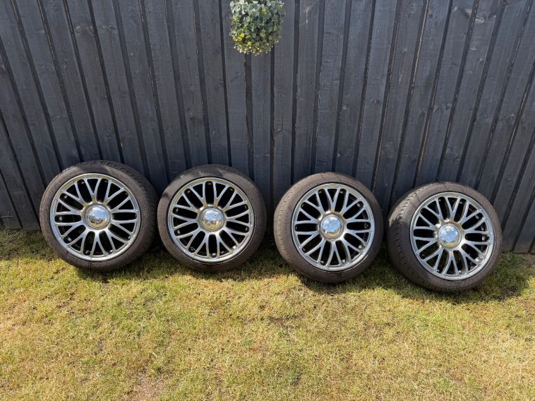 Abarth 17 inch alloy wheels and tyres