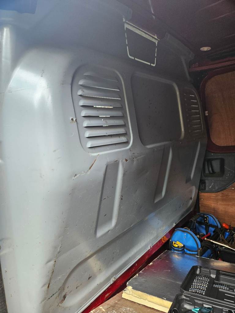 Citroën dispatch bulkhead 