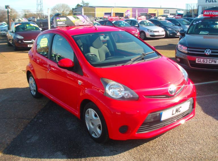 2014 Toyota Aygo 1.0 VVT-i Move Hatchback 5dr Petrol Manual Petrol