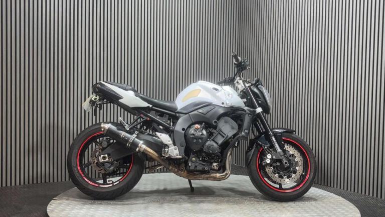 Yamaha FZ1 FAZER [Phone number removed]K GOOD RUNNING NAKED 1000CC PROJECT BIKE