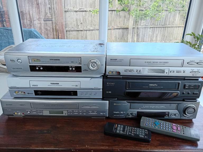 VCR'S X6 FOR SPARES OR REPAIR VHS VIDEO PLAYER