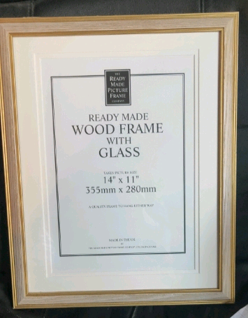 Brand new Photo frame