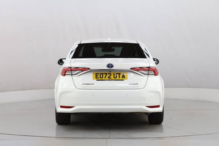 2022 Toyota Corolla 1.8 VVT-h GPF Design Saloon 4dr Petrol Hybrid CVT Euro 6 (s/s) (122 ps) Saloo...