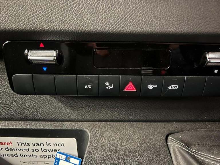 2021 Mercedes-Benz Sprinter 3.5t Progressive Chassis Cab CHASSIS CAB DIESEL Manual