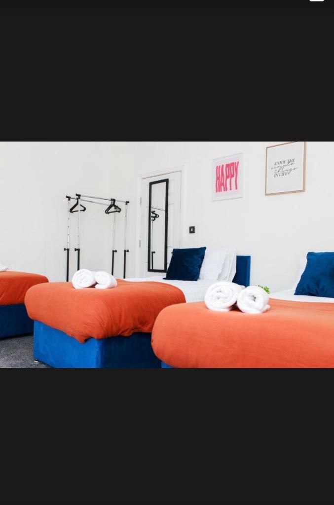SINGLE BEDS & POOL TABLE 