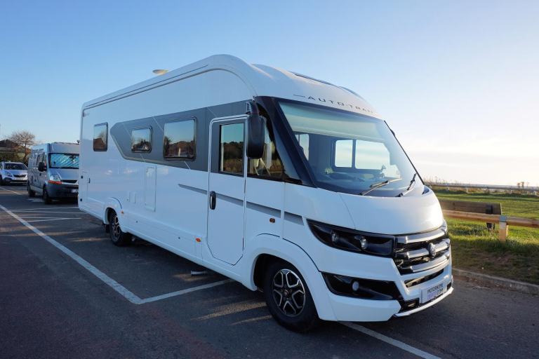 2021 Auto-Trail Grande Frontier GF-80, 4-Berth, 4-Seatbelts, End-island Bed