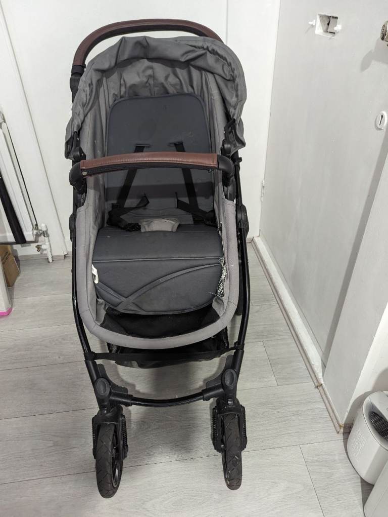Kinderkraft Pram