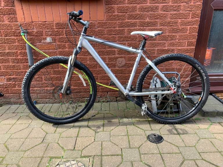 TREK 4300 mountain bike unfinished project