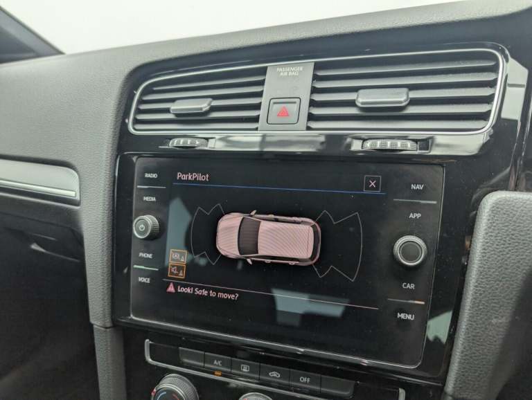 2018 Volkswagen Golf 1.5 TSI EVO R-Line Hatchback 5dr Petrol Manual Euro 6 (s/s) (150 ps) - ALLO ...