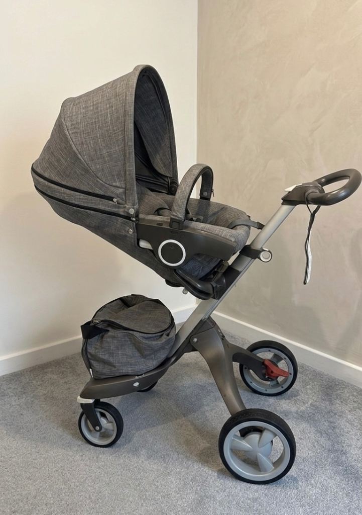 ✨ Iconic Stokke Xplory V4 – Grey Melange Luxury ✨