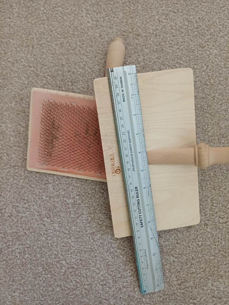Kromski 9 inch hand carders