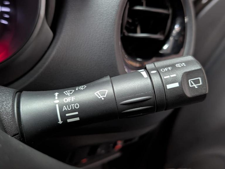 2015 Nissan Juke 1.6 DIG-T Nismo RS SUV 5dr Petrol Manual Euro 5 (218 ps) HATCHBACK Petrol Manual