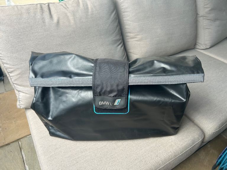Genuine BMW i3 Frunk bag-super rare!