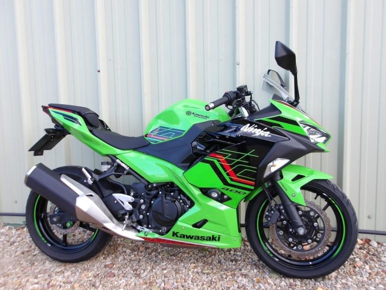 Kawasaki EX 400 Ninja 2022, Only 4917 Miles From New * UK Delivery *