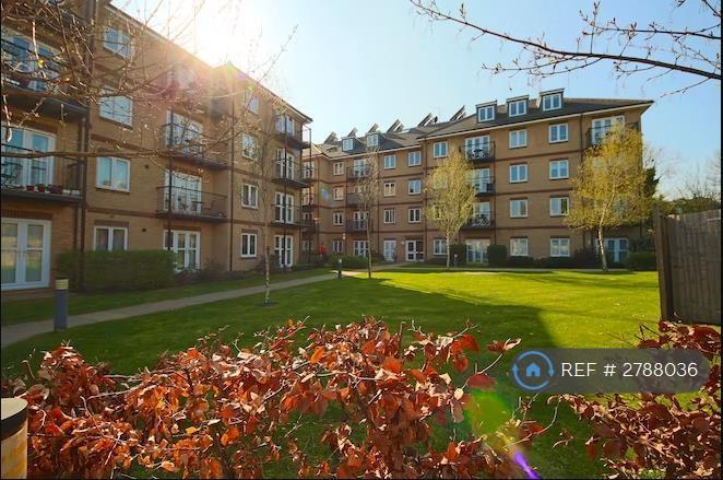 2 bedroom flat in Isis House, London, SE20 (2 bed) (#2788036)