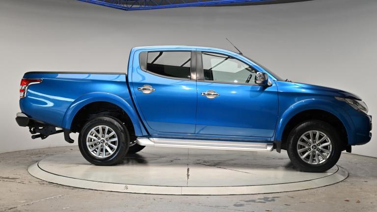 2019 Mitsubishi L200 2.4 DI-D DC Barbarian 4WD Euro 6 4dr PICK UP Diesel Manual