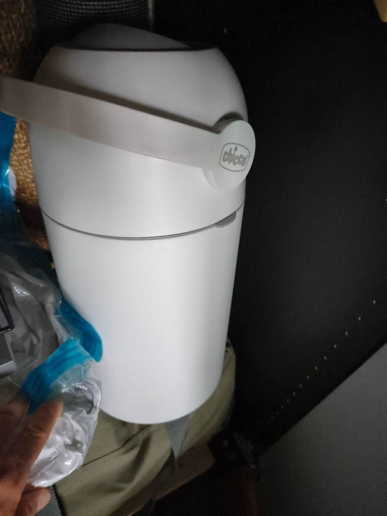 Chicco Nappy Bin - White, Good Condition