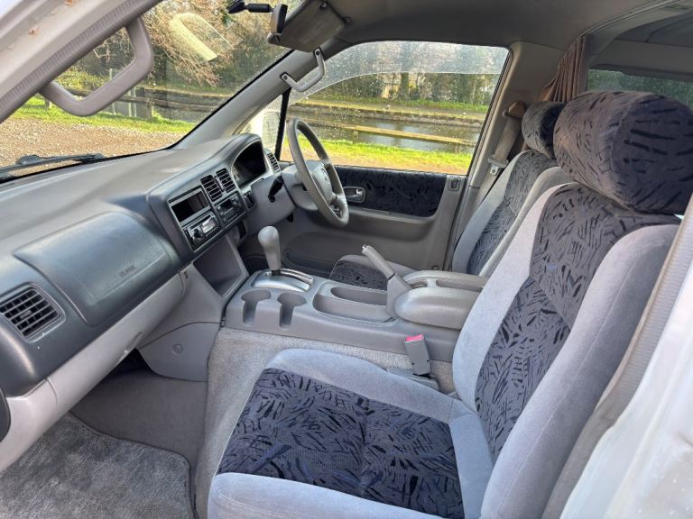 Mazda bongo 2002 aero model petrol/lpg side conversion campervan