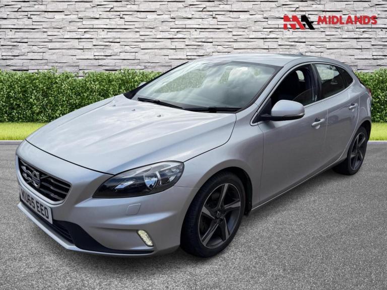 VOLVO V40 2.0 D2 R-Design Nav Euro 6 (s/s) 5dr 2015