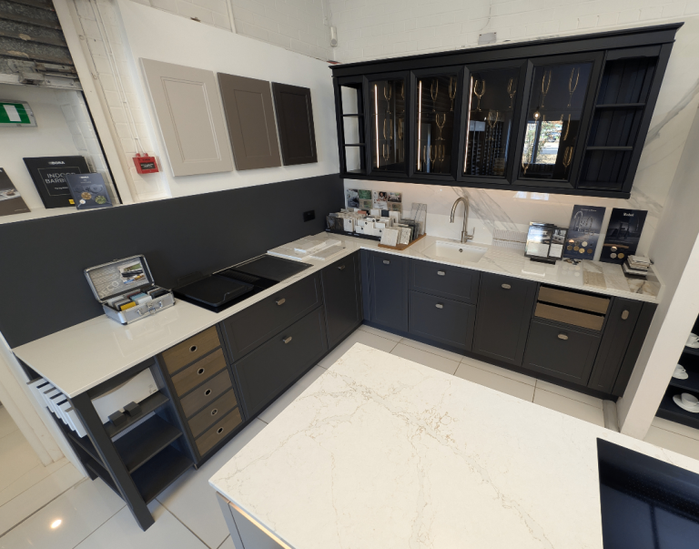 X-display German High Quality Black / Graphite Kitchen Units