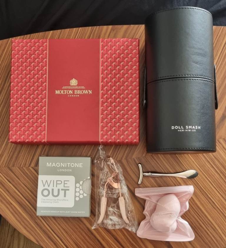  Beauty Bundle: Doll Smash Brush Holder, Magnitone Cloth, Eyelash Curler & More