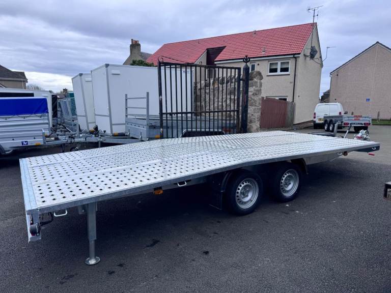 BRAND NEW 5M X 2,1M TWIN AXLE JUPITER CAR TRANSPORTER 3000KG | in ...