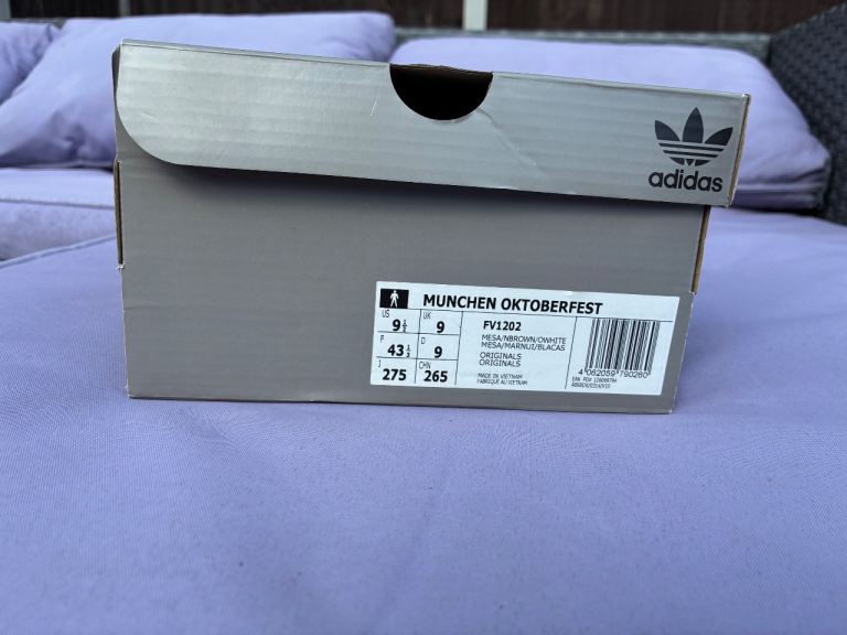 Adidas Originals Munchen Oktoberfest Trainers 