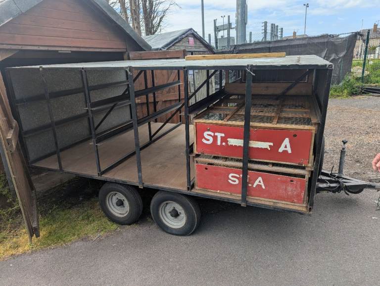 Pigeon basket trailer 